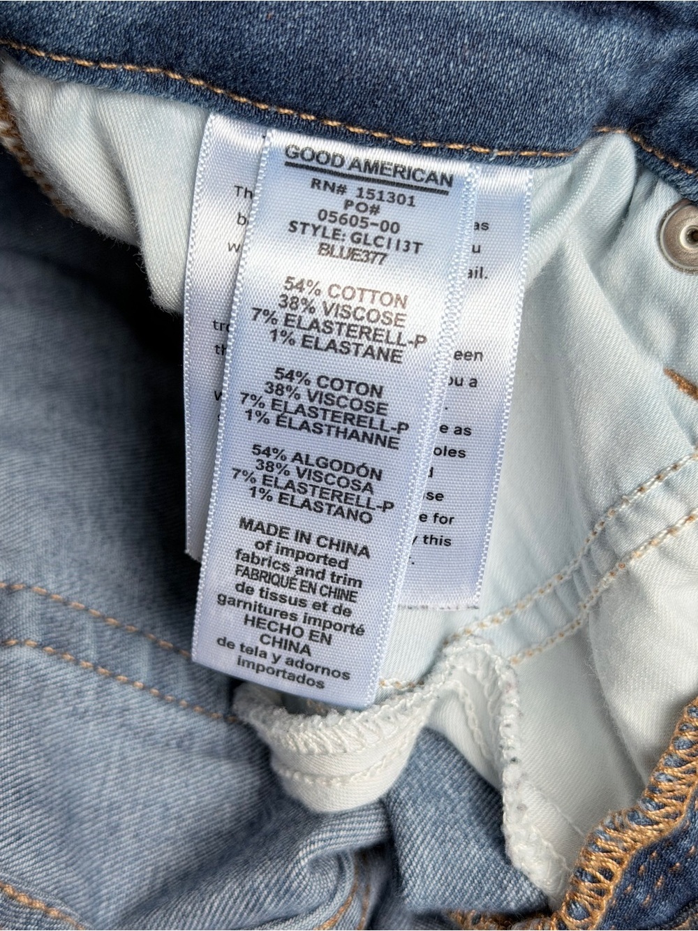 Good American Ripped Distressed Skinny Jeans - Medium Wash - Picture 12 of 12